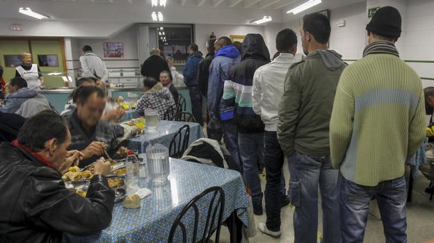 La cifra de beneficiarios de la Renta Social en Cantabria muestra un cambio de tendencia a la baja