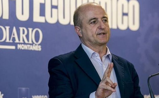 «Nos equivocamos de modelo de país al entrar en el euro»