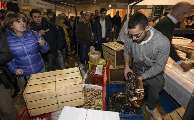 Lleno total en la apertura de la Feria del Producto