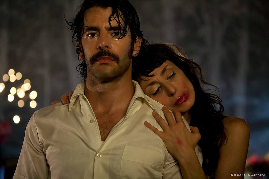 'Llueven vacas' variaciones teatrales de una mujer sometida