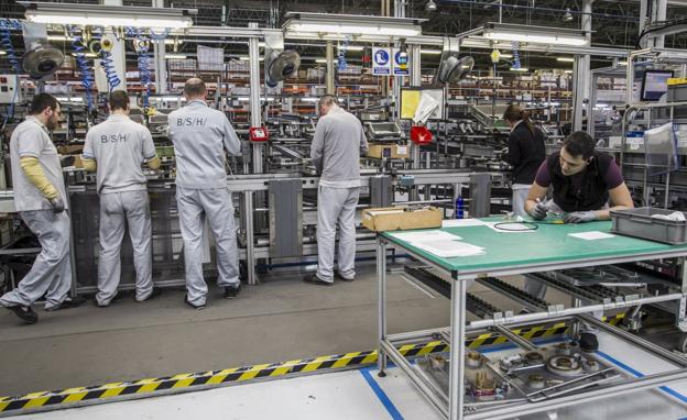 La economía de Cantabria crece un 2,5% hasta septiembre apoyada en el avance industrial