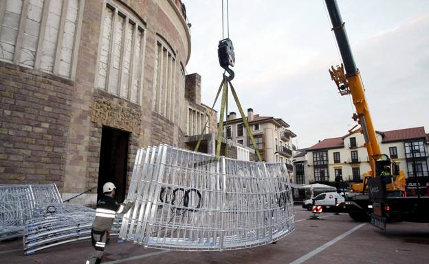 Llega la bola de la discordia a Torrelavega