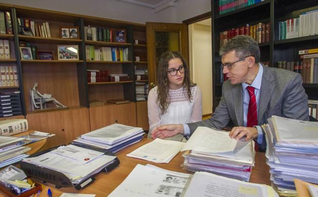 Precoces aprendices de notario