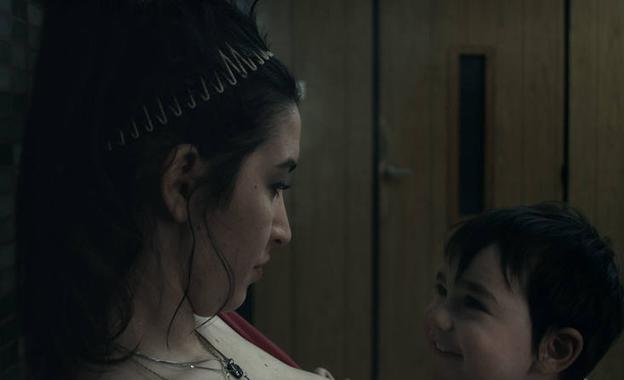 'Alanis', dilema moral sobre la prostitución