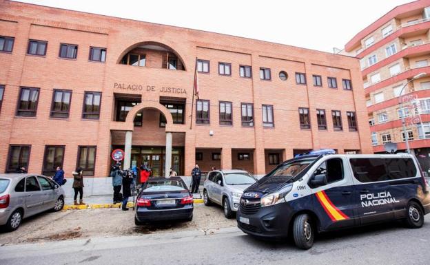 La Policía busca imágenes de la menor de Aranda