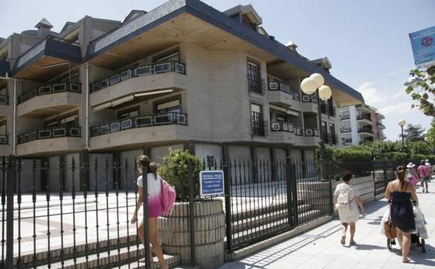 El Gobierno de Laredo dice que no es culpable del retraso del derribo del Edificio Tenis