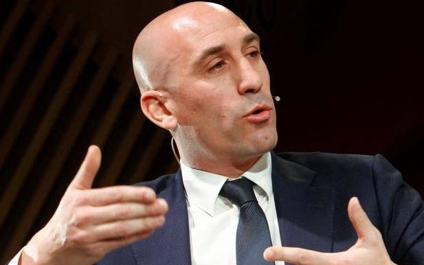 Rubiales, requerido por la FIFA para informar sobre el fútbol español