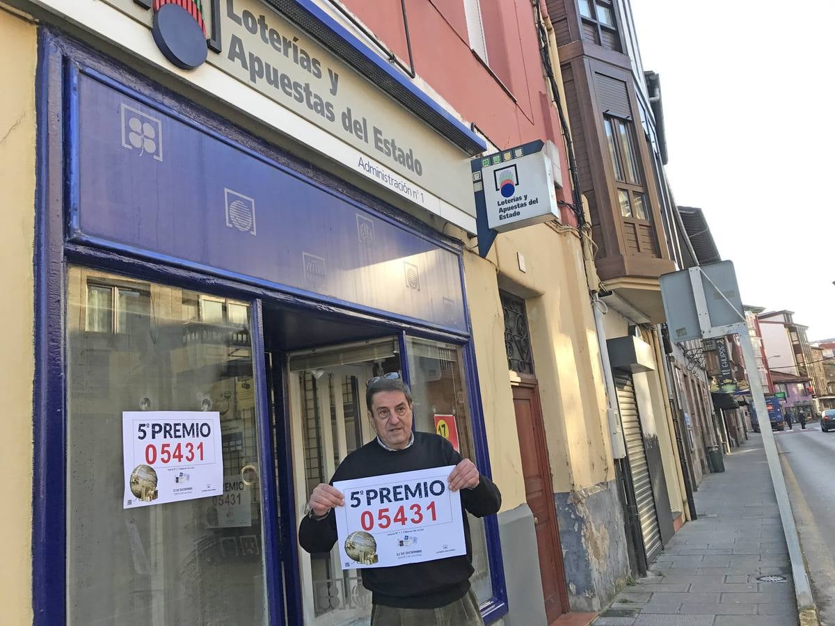 Alegría en Santander con el Gordo y el segundo premio de la Lotería de Navidad