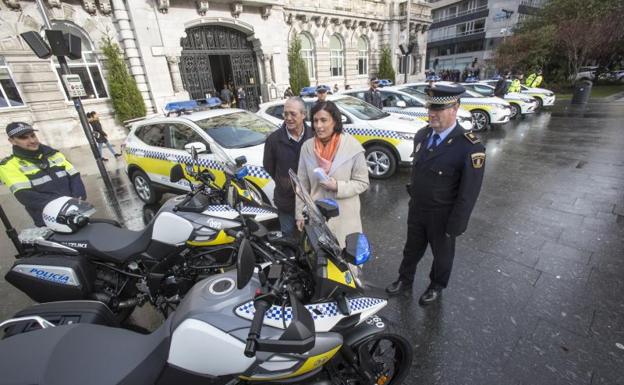 La Policía Local de Santander incorpora ocho nuevos vehículos