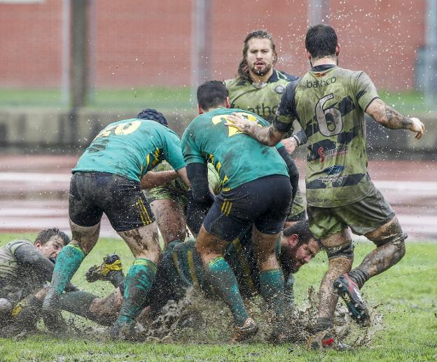 El Bathco empieza el año con victoria