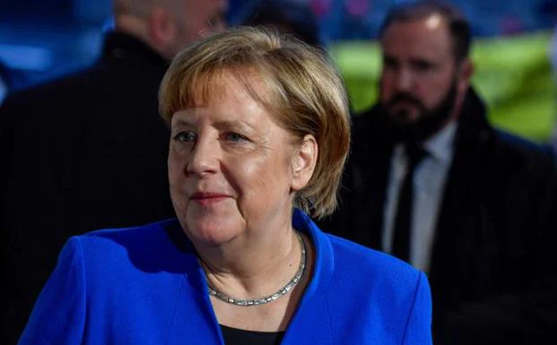 Merkel admite que hay «grandes obstáculos» para formar gobierno en Alemania
