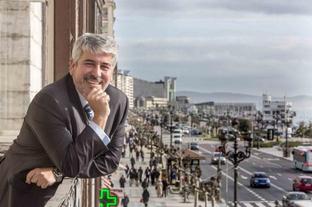 «En parte de la Cantabria rural aún hay barreras logísticas para la banca móvil»