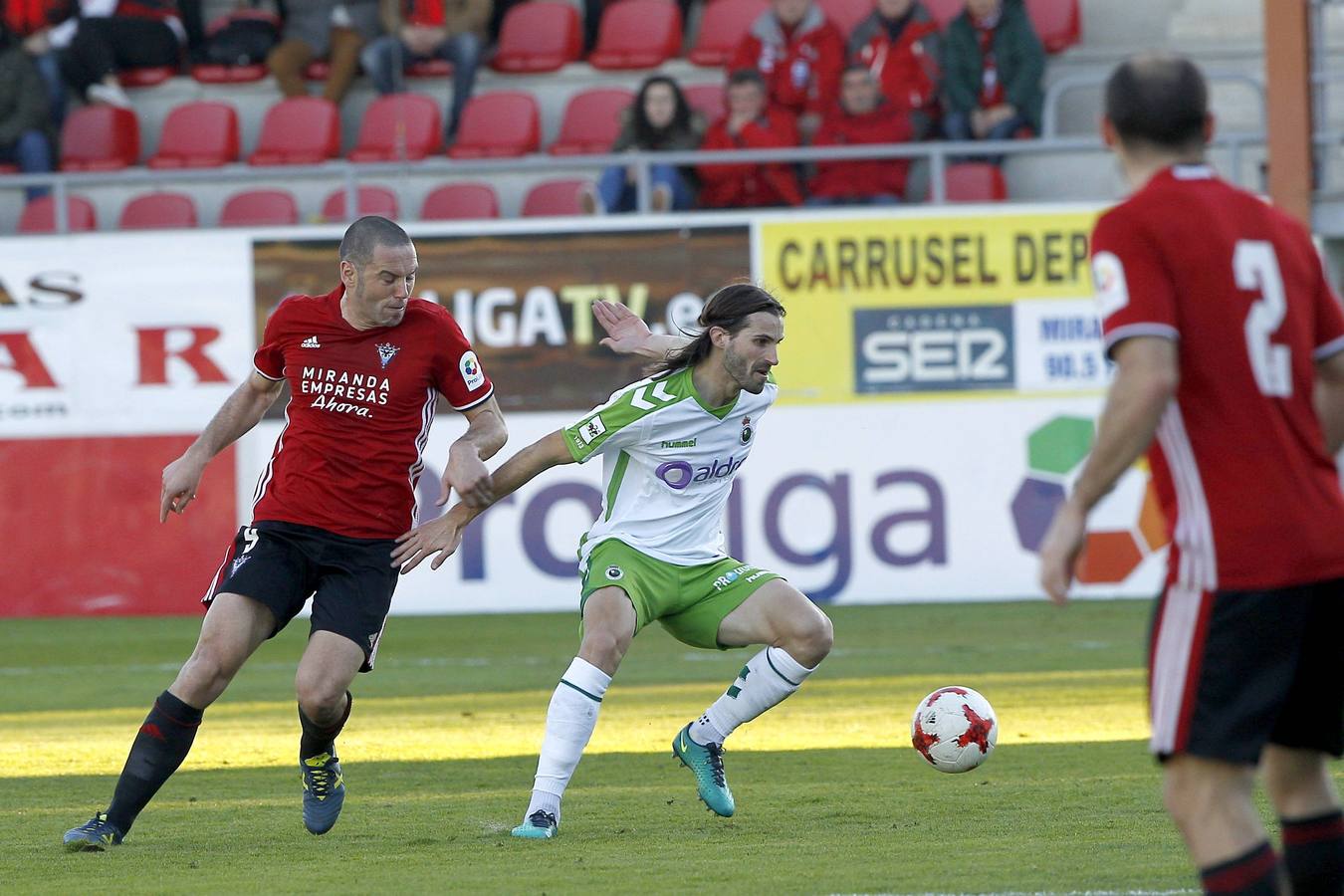 El Mirandés - Racing, en imágenes