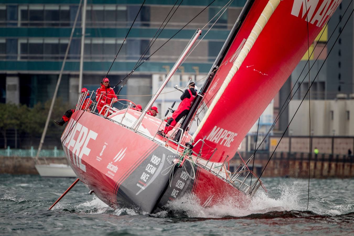 Cuarto puesto del 'Mapfre' en la regata costera de Hong Kong