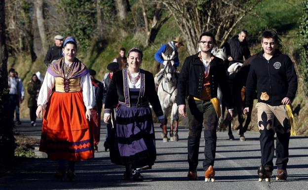 San Blas pone de moda las albarcas