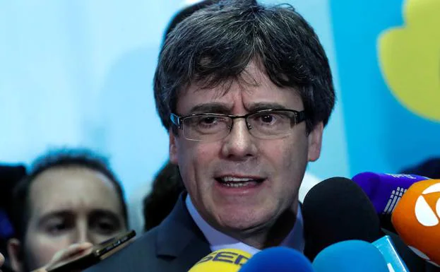 Puigdemont: «No hay ningún otro candidato posible»