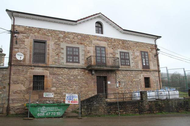 Obras Públicas paraliza los trabajos de reforma del albergue de Pesquera