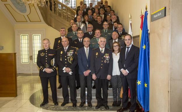 El jefe de la Policía en Cantabria asegura que el objetivo no es «seguir al crimen», sino «adelantarse»