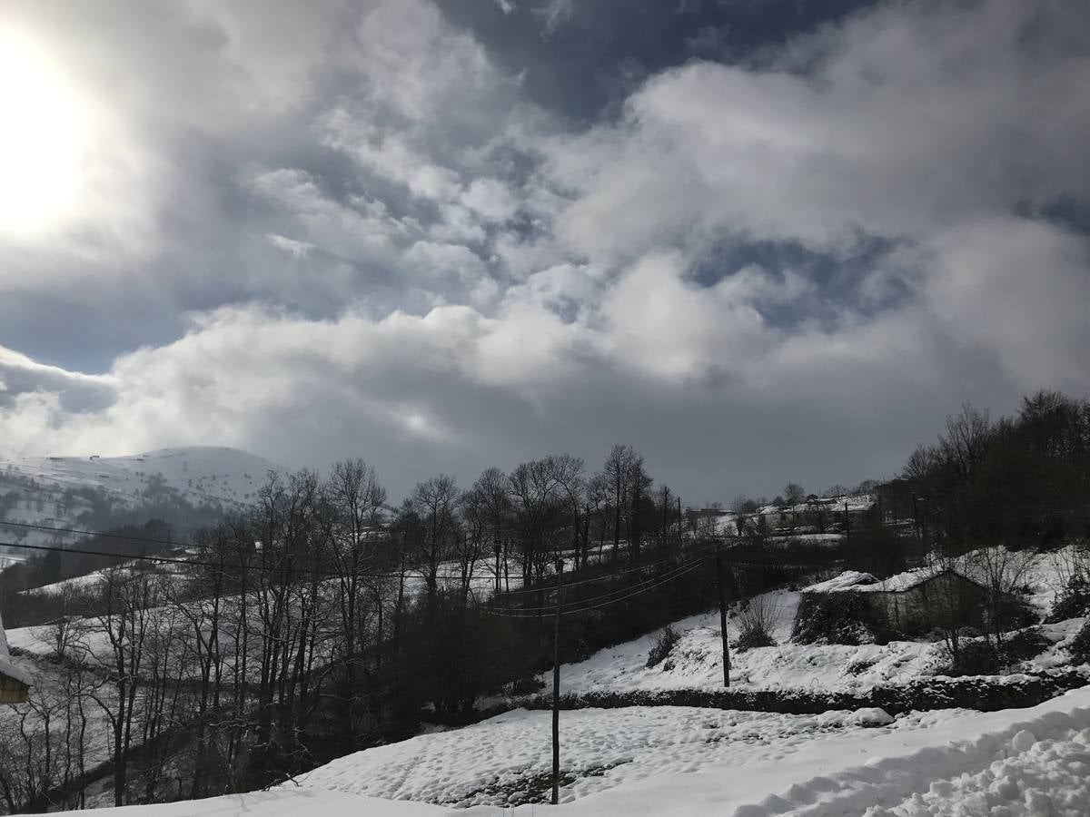 400 alumnos de Cantabria se quedan sin clase por la nieve