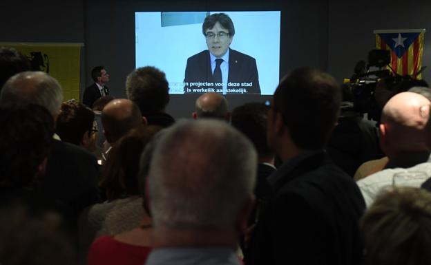 Puigdemont: «Habéis perdido Catalunya y destrozaréis España»