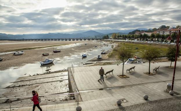 «Una buena parte» de la dirección del PSOE rechaza el proyecto del puerto de San Vicente