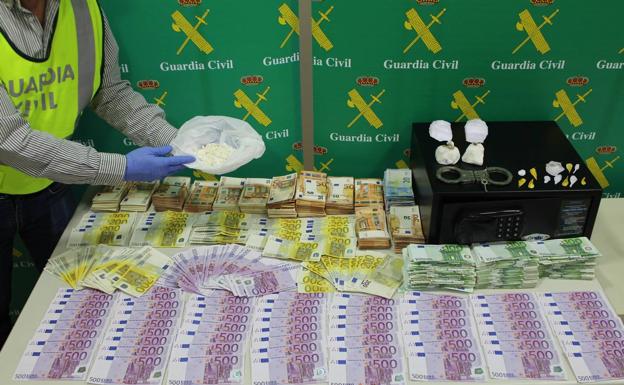 Desarticulada una red de distribución de cocaína de gran pureza en el Valle de Cabuérniga