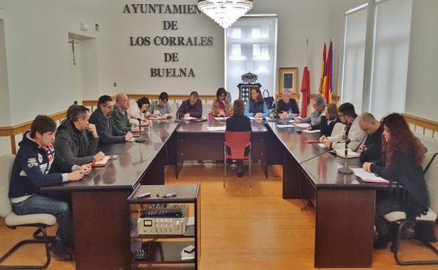 El recurso de una empresa catalana frena el proceso de renovación del alumbrado público en Los Corrales