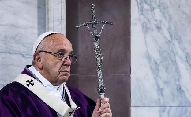 El Papa revela que dedica los viernes a reunirse con víctimas de abusos