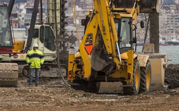 Fomento prevé iniciar este verano la obra de la A-67 que solucionará el nudo de Torrelavega