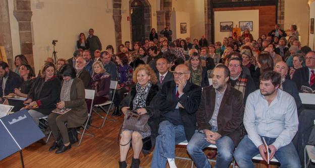 Los escritores reclaman su identidad en el Día de las Letras de Cantabria