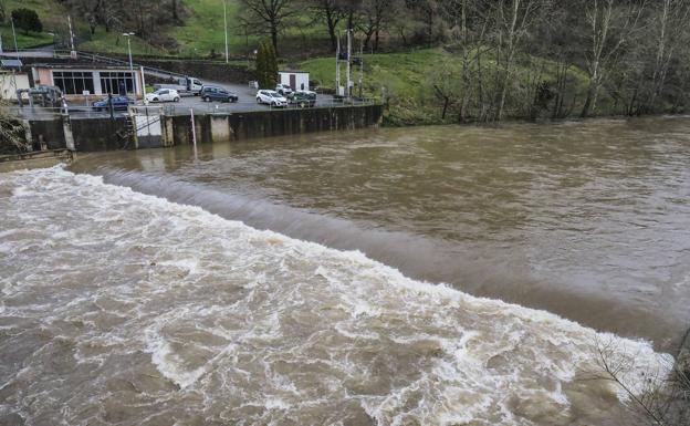 La nieve amenaza otra vez a Cantabria