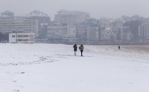 ¿Por qué ha nevado en la costa?