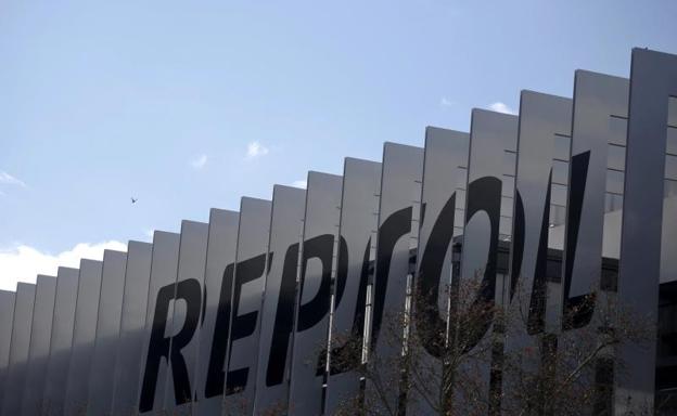 Repsol logra un beneficio de 2.121 millones en 2017, un 22% más, el mayor de los últimos seis años