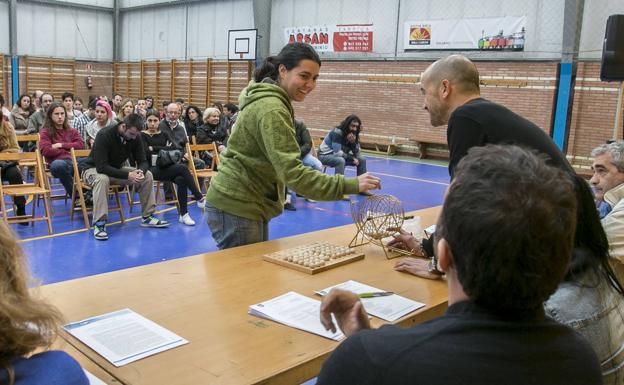 Los sindicatos piden a Sota que recurra la sentencia que avaló los contratos por sorteo en Marina de Cudeyo