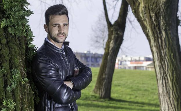 «Envié unas fotos por internet y me hicieron una entrevista por teléfono. Así me eligieron Míster Cantabria»