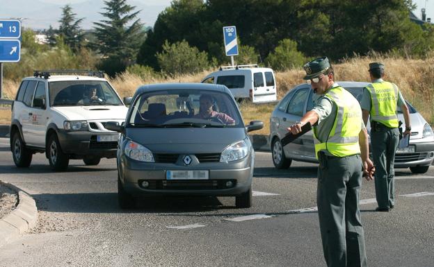 Tráfico recaudó más de 241 millones de euros en multas en 2017