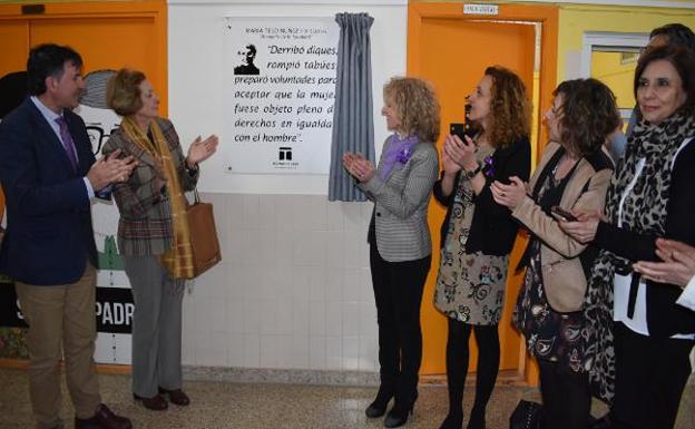 El instituto María Telo de Los Corrales ratifica su cambio de nombre