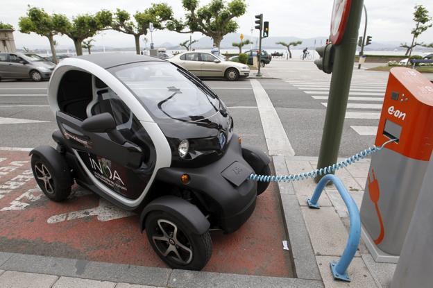 El coche eléctrico «no convence»