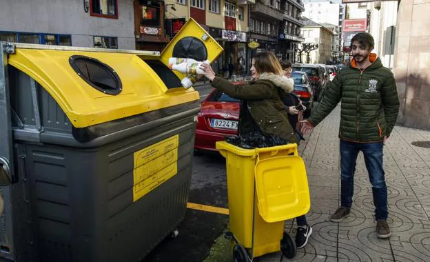 Cantabria Cae A La Cola De Espana En El Reciclaje De Envases El