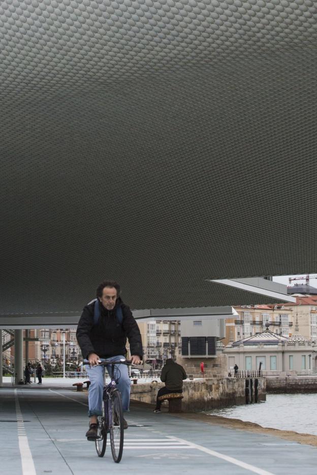 Los ciclistas impulsan un «decálogo de la bicicleta» para fomentar su uso