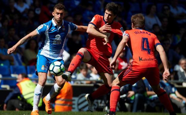 El Espanyol gana a la Real Sociedad y la supera en la clasificación