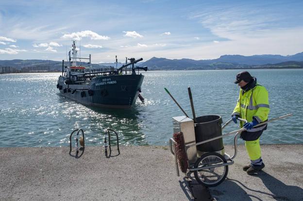 Menos arena en la bahía de Santoña
