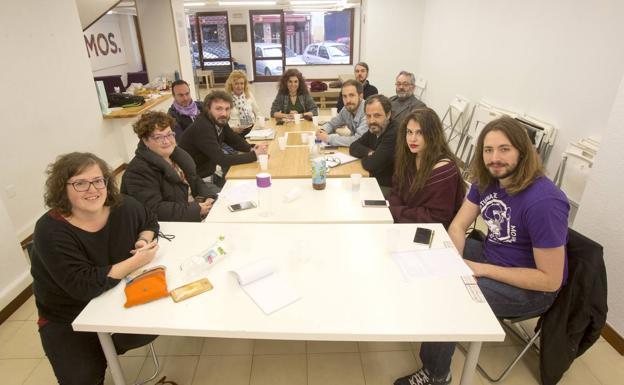 Ordóñez y Del Piñal se unen y pugnarán con Rosana Alonso por liderar Podemos