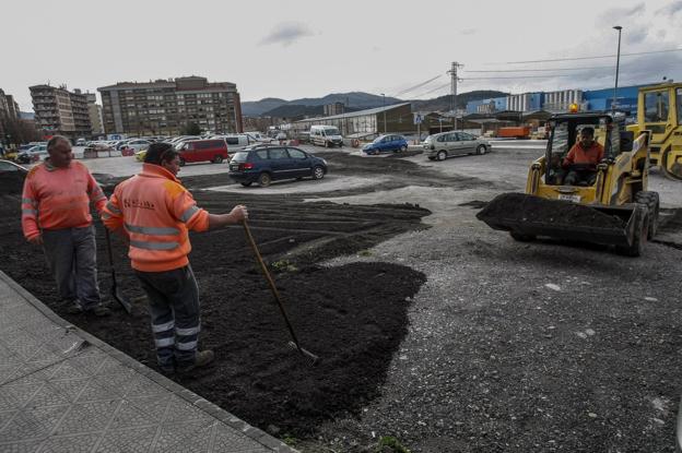 El plan de asfaltado de La Inmobiliaria comienza en la finca de La Carmencita