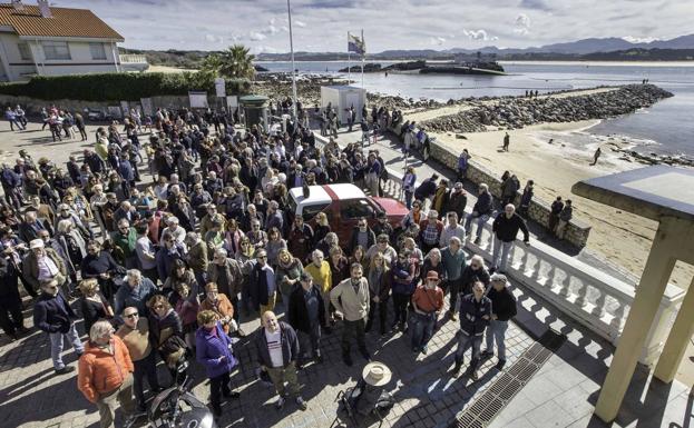 Convocada una nueva manifestación contra la construcción de los espigones de La Magdalena