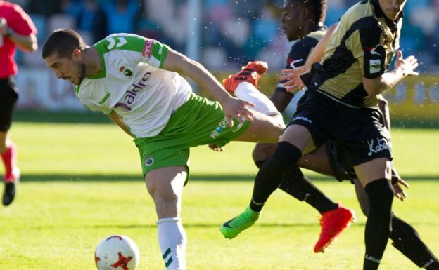 Héber Pena tendrá que pasar por el quirófano