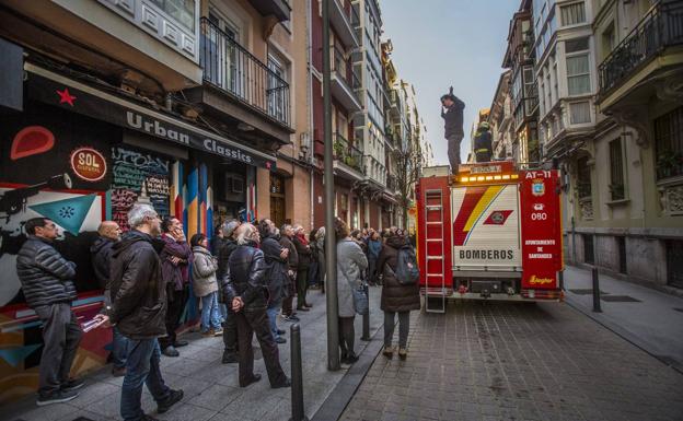 «Quien pierde tiempo, gana espacio»