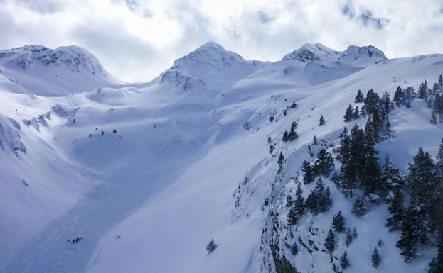 Riesgo notable de aludes en Picos de Europa este domingo