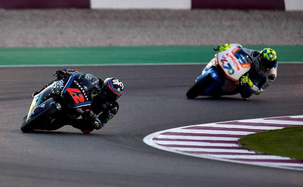 Bagnaia gana y Márquez salva una situación de riesgo