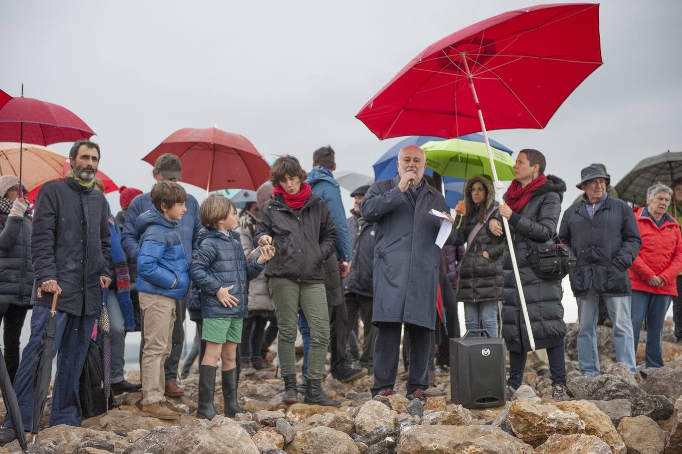 El Gobierno regional revisará el proceso de construcción de los diques de La Magdalena